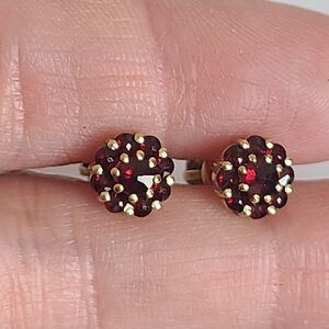 Vintage Boho Gold Plated Silver Red Garnet Crystal Floral Flower Stud Earrings